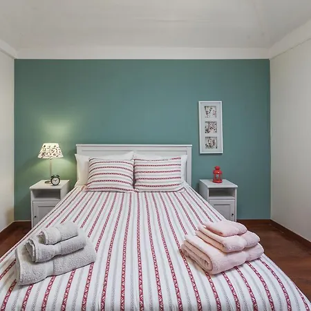 Oliveira's Place Апартаменты *