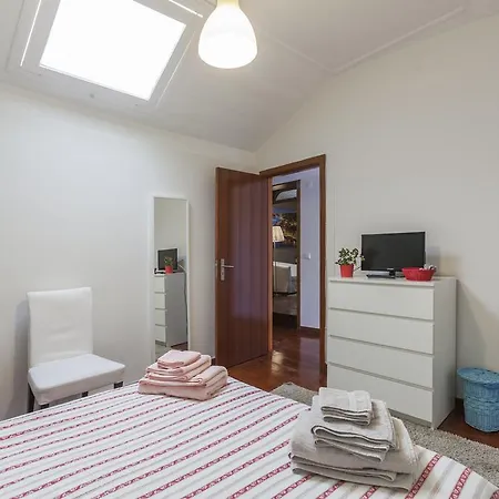 Oliveira's Place Апартаменты *